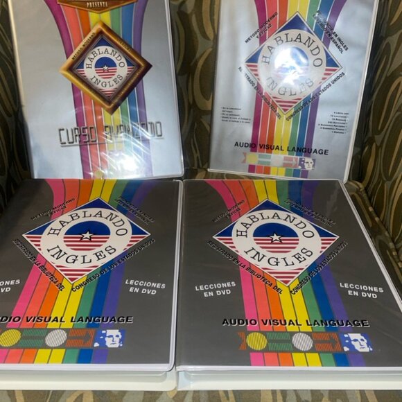 Hablando Inglés (speaking English ) course CD and booklets - Picture 3 of 7